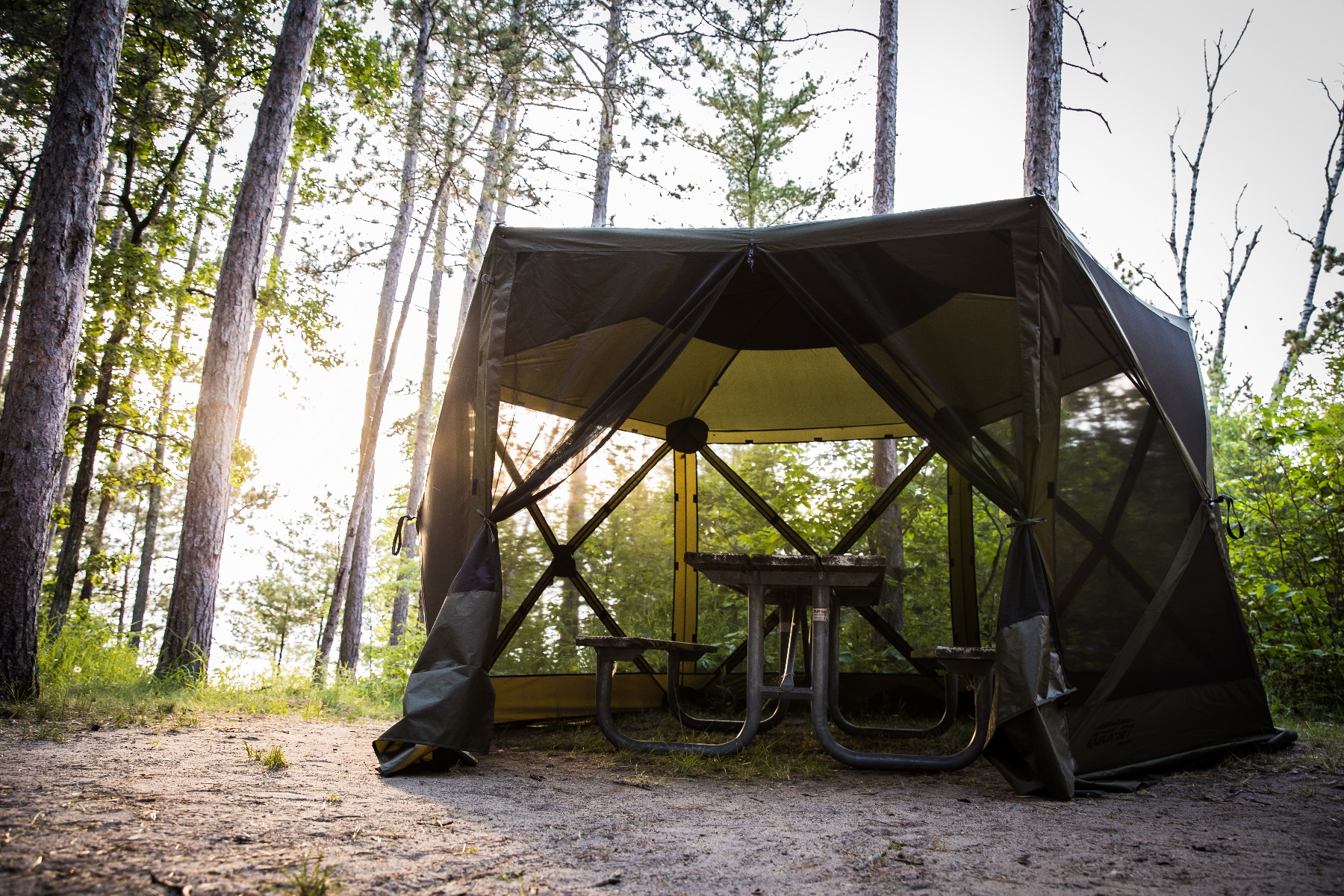 Clam Escape Sport Screen Tent